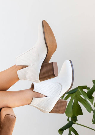 Tarim Bootie in White - 1985 the VAULT Boutique