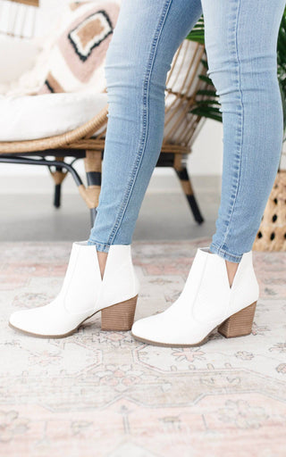 Tarim Bootie in White - 1985 the VAULT Boutique