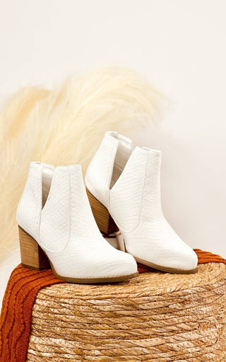 Tarim Bootie in White - 1985 the VAULT Boutique