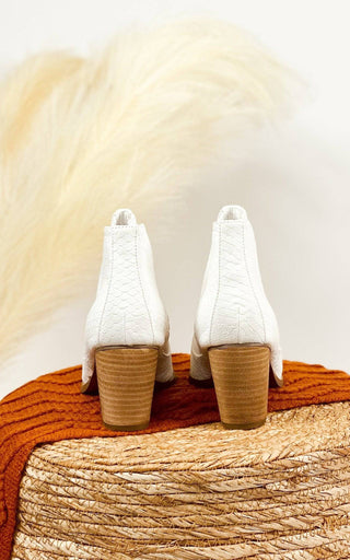 Tarim Bootie in White - 1985 the VAULT Boutique