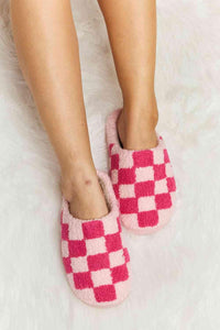 Melody Checkered Print Plush Slide Slippers - 1985 the VAULT Boutique