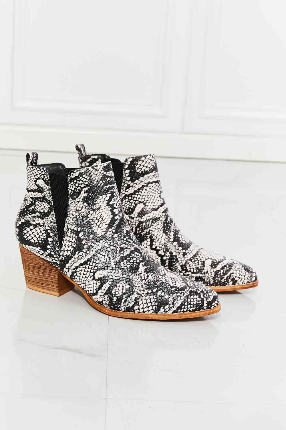 MMShoes Back At It Point Toe Bootie in Snakeskin - 1985 the VAULT Boutique