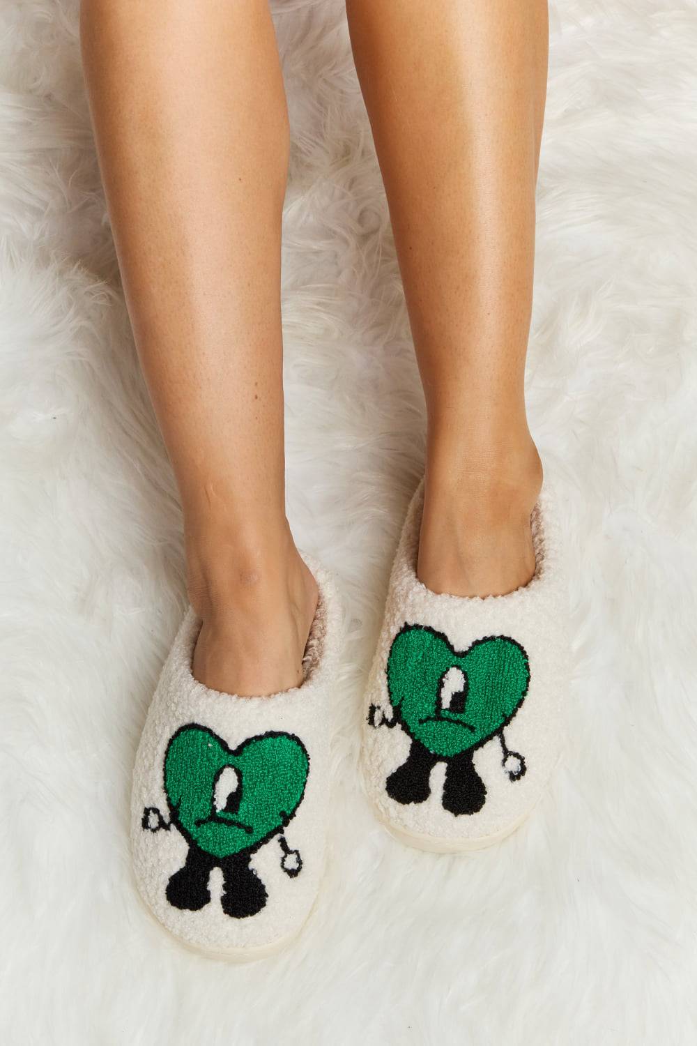 Melody Love Heart Print Plush Slippers - 1985 the VAULT Boutique