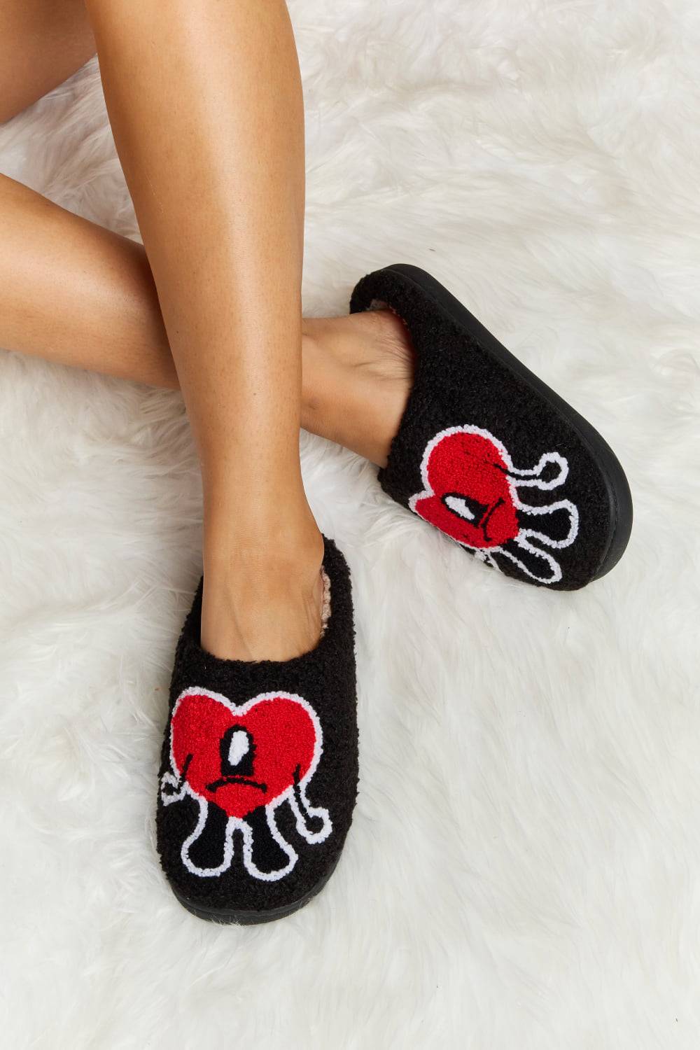 Melody Love Heart Print Plush Slippers - 1985 the VAULT Boutique