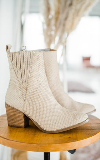 Taris Ankle Boot in Cream - 1985 the VAULT Boutique