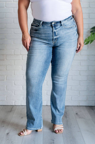 Alana Mid Rise Clean Bootcut Jeans - 1985 the VAULT Boutique