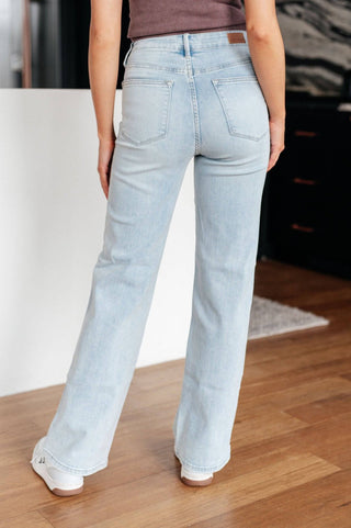 Brooke High Rise Control Top Vintage Wash Straight Jeans - 1985 the VAULT Boutique