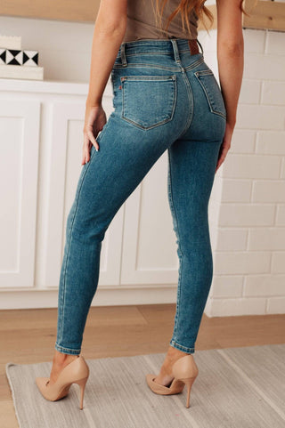 Bryant High Rise Thermal Skinny Jean - 1985 the VAULT Boutique