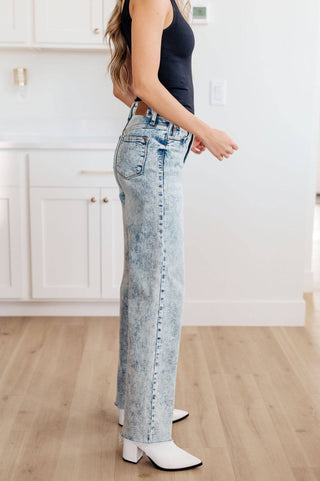 Dory High Waist Mineral Wash Raw Hem Wide Leg Jeans - 1985 the VAULT Boutique