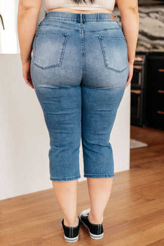 Emily High Rise Cool Denim Pull On Capri Jeans - 1985 the VAULT Boutique