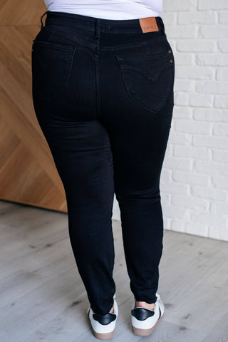 Nicole Tummy Control Skinny Jeans in Black - 1985 the VAULT Boutique