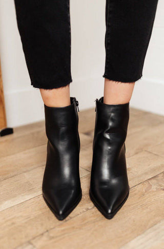 Amari Ankle Boots In Black - 1985 the VAULT Boutique