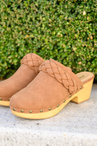 Taylor Braided Clogs In Brown - 1985 the VAULT Boutique