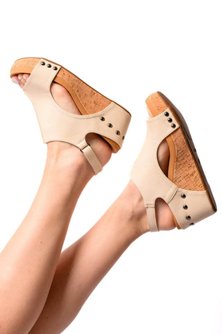 Carley Wedge Sandals in Cream - 1985 the VAULT Boutique