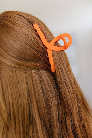 Claw Clip Set of 4 in Orange - 1985 the VAULT Boutique