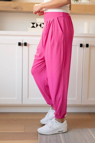 The Motive Slouch Jogger in Hot Pink - 1985 the VAULT Boutique