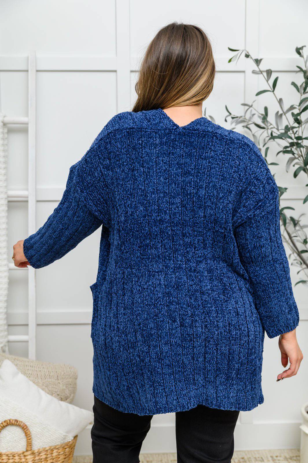 Mountain Mornings Cardigan In Navy